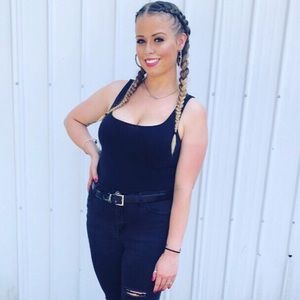 Meet your Posher, Abigail